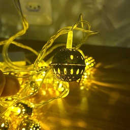 Cordão de Lampadas de Natal Bolinhas Douradas com Luz de Led Cor:dourado - 3