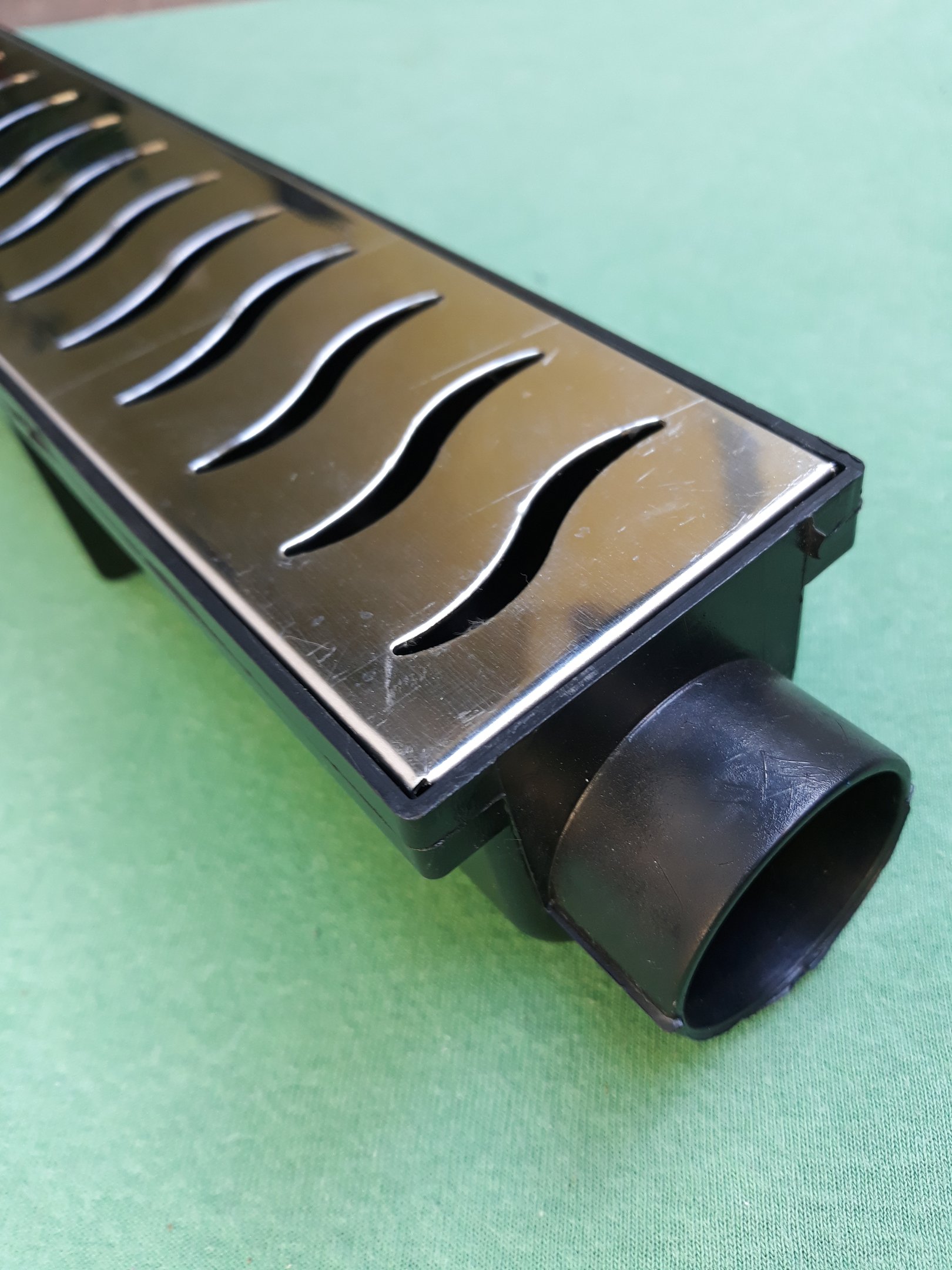 Ralo Linear 6x50 modelo Grelha Inox Polida Coletor Preto- Ficone Reis - 7