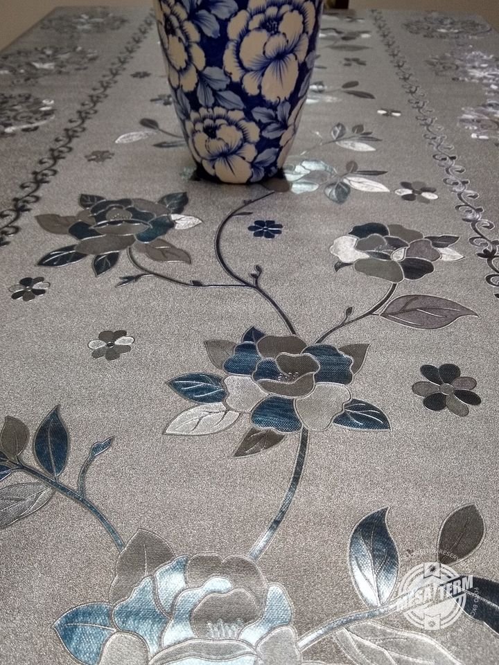 Toalha de Mesa Térmica Impermeável Prateada Flor Azul 1,40 x 2,50M - 5