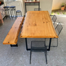 Mesa de Jantar com Banco de Madeira Maciça - Rústico Elegante Borda Orgânica - 2