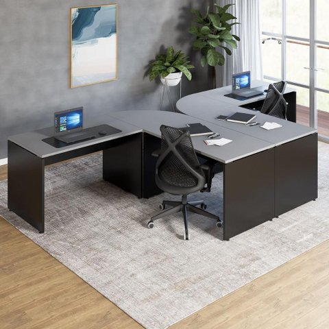 Espaço de Trabalho em L P/ 2 Pessoas 120cm Pés Painel F5 Cor:cinza Sagrado com Preto