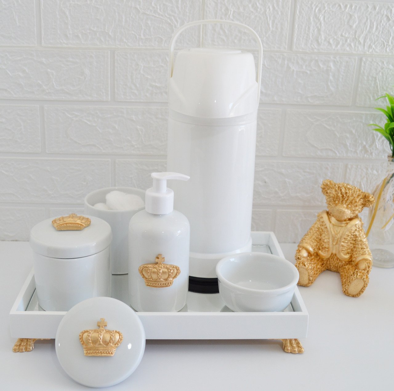 Kit Higiene Porcelana Bebê + Bandeja + Térmica 500 ml - Tema Coroa - 1