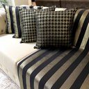 Ver imagem 2 de Capa de Almofada em Jacquard Luxo Pied Poule Preto e Dourado 45x45cm