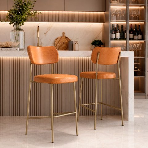Kit 2 Banquetas Baixa Sala de Jantar Lisa Pés Champanhe PU Caramelo m² - Monari Design