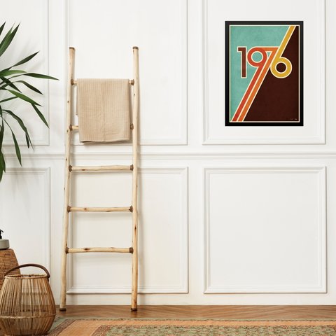 Quadro Decorativo Vintage - Ano 1976 45x34cm - com Vidro:moldura Branca