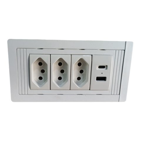 Caixa Embutir Escritorio 3 Tomadas 1 Usb 1 Usb-c