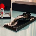 Ver imagem 4 de Miniatura de Quadro Decorativo 33cm X 12,5cm Carro F1 Lotus Snn 98t Preto G53 - Gran Belo