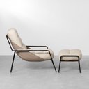 Ver imagem 2 de Poltrona Maggiolina com Puff - Couro Avelã Fosco + Almofadas Couro Pérola Fosco Abra Cadabra