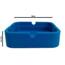 Ver imagem 2 de Kit 2 Cinzeiro de Silicone Quadrado Não Queima Não Quebra Resistente Em Borracha Cor:Azul