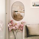 Ver imagem 2 de Espelho Oval 80x50cm Moldura em Couro Yescasa