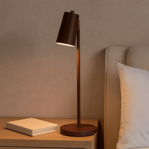 Luminária de Mesa Julia Marrom Corten Articulada E27 Lumim