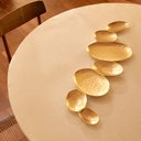 Ver imagem 5 de Centro de Mesa Decorativo em Metal Dourado 91cm 22616 Mart