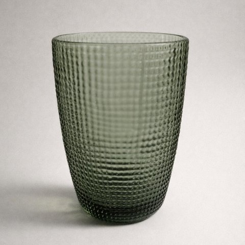 Conjunto de 6 Copos de Vidro com Relevo Verde Fumê 380 Ml – com Pé