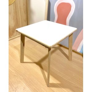 Mesa Infantil Branca Quadrada Fábrica de Casinha