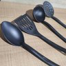 Conjunto 4 Utensílios de Cozinha Plástico Preto Colher Concha Escumadeira Espátula - 2