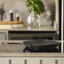 Ver imagem 5 de Chapa Grill Alumínio Forjado Gourmet 28 Cm Preto Oxford
