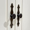 Ver mais imagens de Guarda-Roupa 5 Portas 6 Gavetas com Tampo Bases e Pés de Madeira Maciça Joy Off White