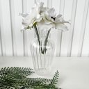 Ver imagem 2 de Vaso de Vidro Pequeno Decorativo Plissado com Flor Branca