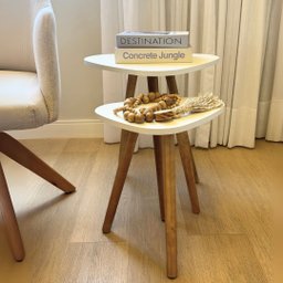Conjunto de Mesinhas Canto e Apoio Pé Palito Tripé Porta Quadros e Objetos Tampo Org - 1