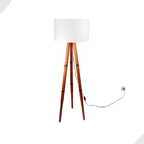 Luminaria Zarah Tripe de Madeira Moderna Sala Quarto Escritorio Moderna Decoração Minimalista:branco