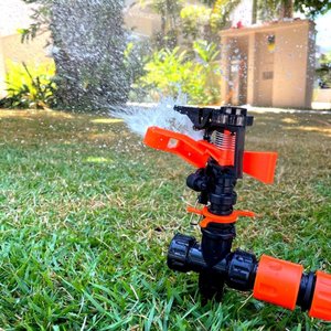 Irrigador Para Grama E Jardim Setorial Famastil