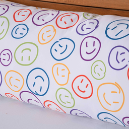 Capa para Travesseiro Fofuxão Colorê 1 Peça 1,46m X 46cm 100% Poliéster com Zíper - Smile - 3