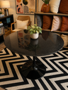 Ver imagem 3 de Mesa de Jantar Saarinen Redonda 90cm - Mármore São Gabriel