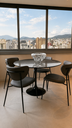 Ver imagem 1 de Mesa de Jantar Saarinen Redonda 90cm - Mármore São Gabriel