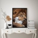 Ver imagem 2 de Quadro Decorativo Leão com Cordeiro 33x24cm:moldura Branca