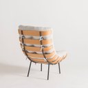 Ver imagem 2 de Poltrona Decorativa em Suede Costela Alta Cinza/Mel