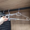 Ver imagem 5 de Cabide de Roupa Giratório Transparente Adulto Magazzino Plástico 42cm para Closet