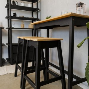Banqueta Alta Moema 75Ax35Lx35P em Madeira Cubomob Preto e Mel