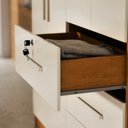 Ver imagem 6 de Guarda Roupa 6 Portas com 3 Gavetas Mumbai 180cm Off White/Nature