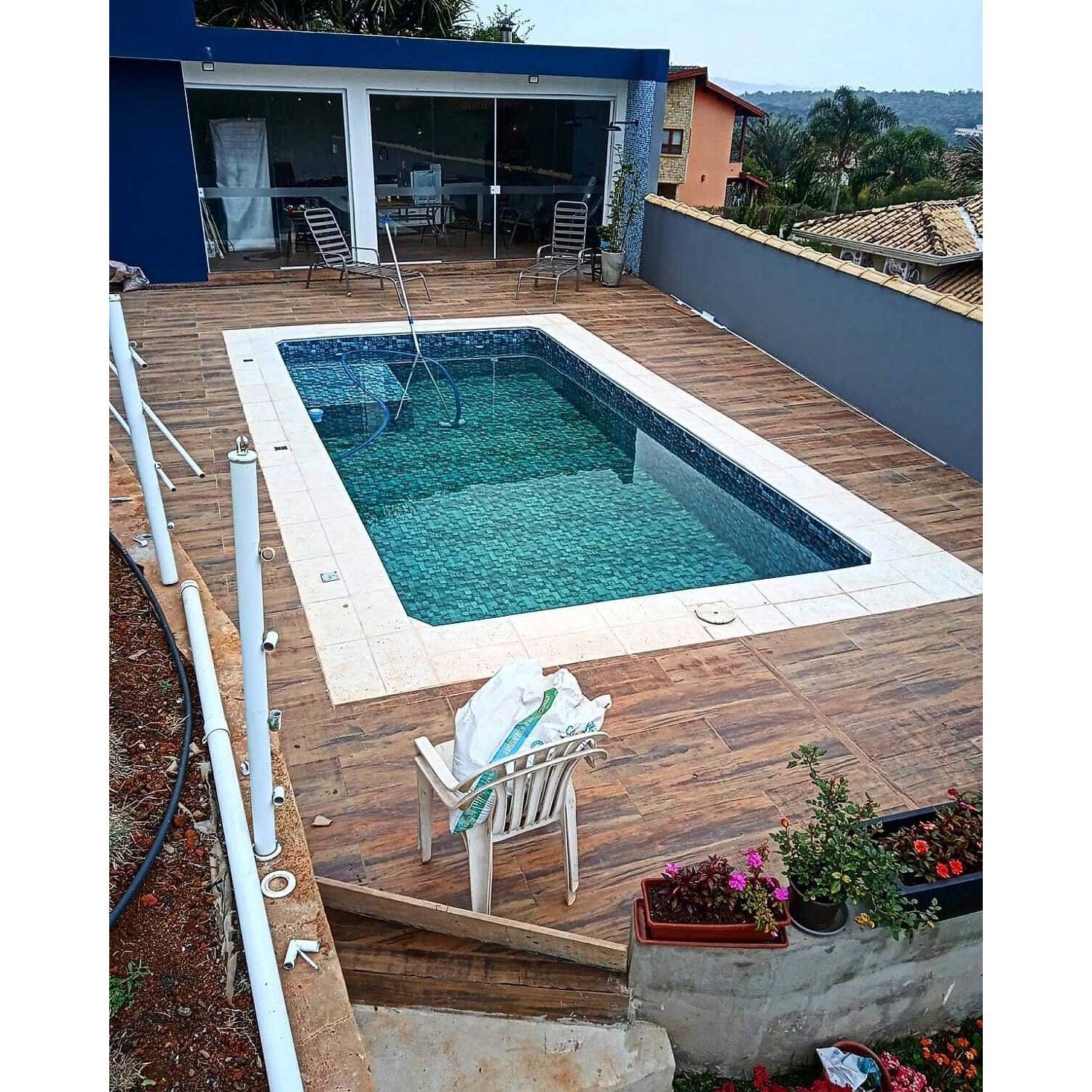 Borda Piscina Atérmica Boleada 50x50x2cm Branca - Linha Premium