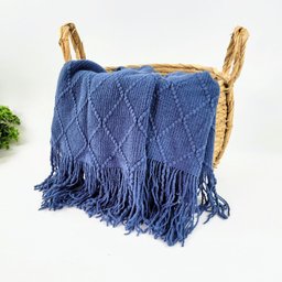 Kit Manta para Sofá Azul com Capa de Almofada - 8