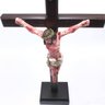 Crucifixo Mesa E Parede Madeira Cristo Chagado Resina 33 Cm - 3