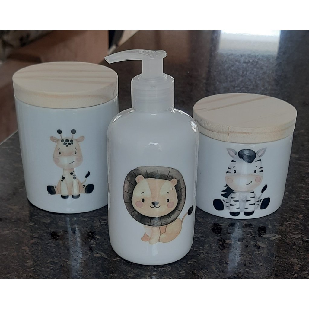 Kit Higiene Bebê Safari 3 Peças - Potes e Porta Álcool - Peças Porcelana Tampa Pinus - 7