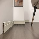 Ver imagem 3 de Rodapé de PVC Frisado Acqua New 10CMX15MMX2,40m Rende 14,40m Cinza/Arenas Eucafloor