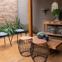 Ver imagem 2 de Kit 2 Poltronas Retrô Preta com Almofada Preta