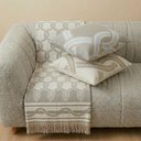 Ver imagem 1 de Kit Manta e Almofadas Decorativas para Sofá Argélia Azul Nevoa - Nexta Casa