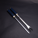 Ver imagem 4 de Cepo Churrasqueiro com Cabos em Resina e Detalhes em Chifre de Cervo.