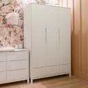 Ver imagem 4 de Guarda Roupa Infantil Quater 3 Portas Linha Cozy Branco Fosco