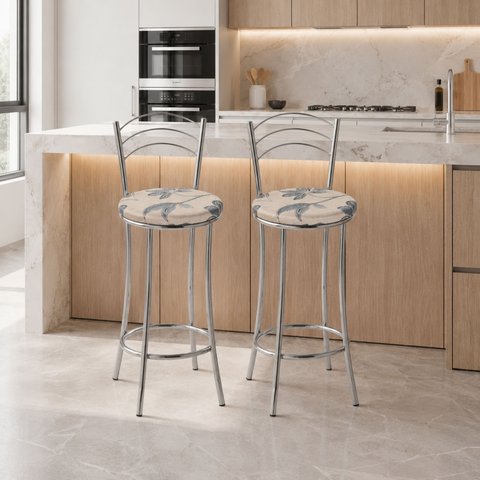 Kit 2 Banquetas Médias Cromadas com Assento Estofado e Encosto para Bancada Cozinha e Área Gourmet Cinza/Cromado/Bege
