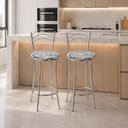 Ver imagem 1 de Kit 2 Banquetas Médias Cromadas com Assento Estofado e Encosto para Bancada Cozinha e Área Gourmet Cinza/Cromado/Branco