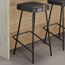 Ver imagem 2 de Banqueta Média para Cozinha Vik Estofada Couríssimo Preto - Desk Design