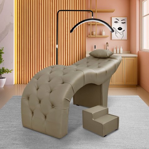 Maca Luxo em Courino Capitone Fendi para Clinica de Estética Bz Home Decor