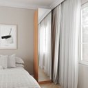 Ver imagem 1 de Guarda Roupa Planejado 1 Porta com Espelho 6 Prateleiras Hera CabeCasa MadeiraOriginals Marrom/Louro