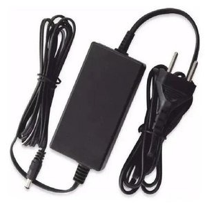 Fonte 12v 5a Bivolt 5 Amperes Plug P4 - Preta