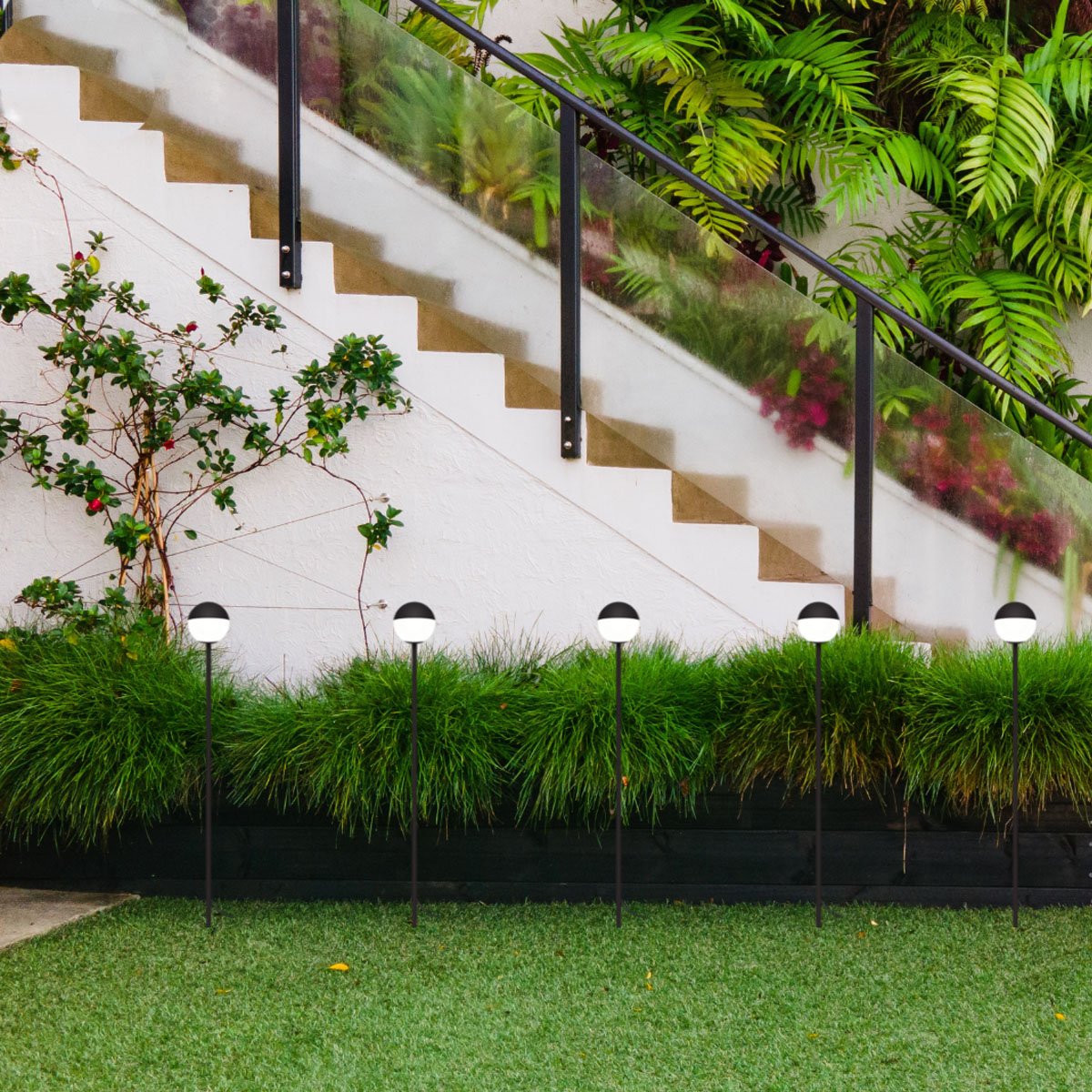 5 Balizador Espeto Externo Jardim Preto Globo Vidro Branco Lup35 - 8