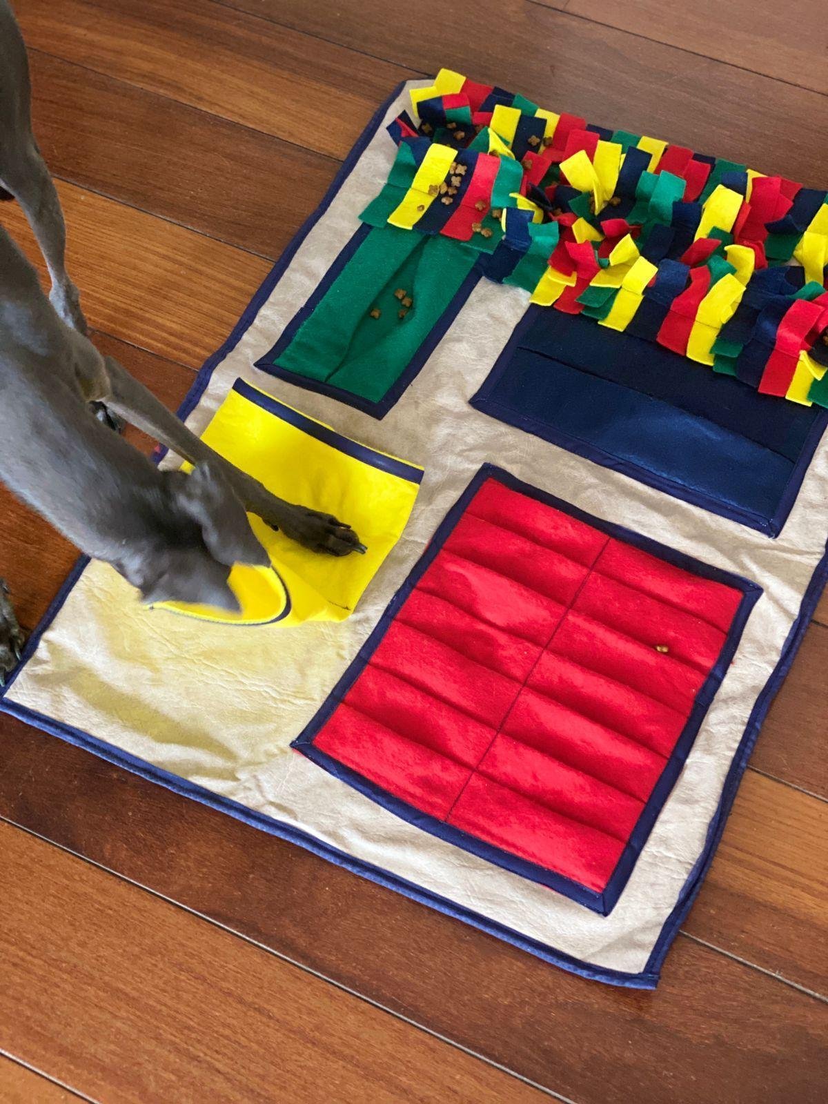 Kit Enriquecimento Ambiental para Cães e Gatos Tapete Fuçar - 6